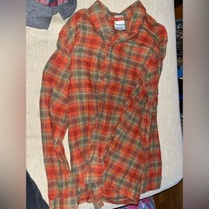 men’s medium columbia shirt